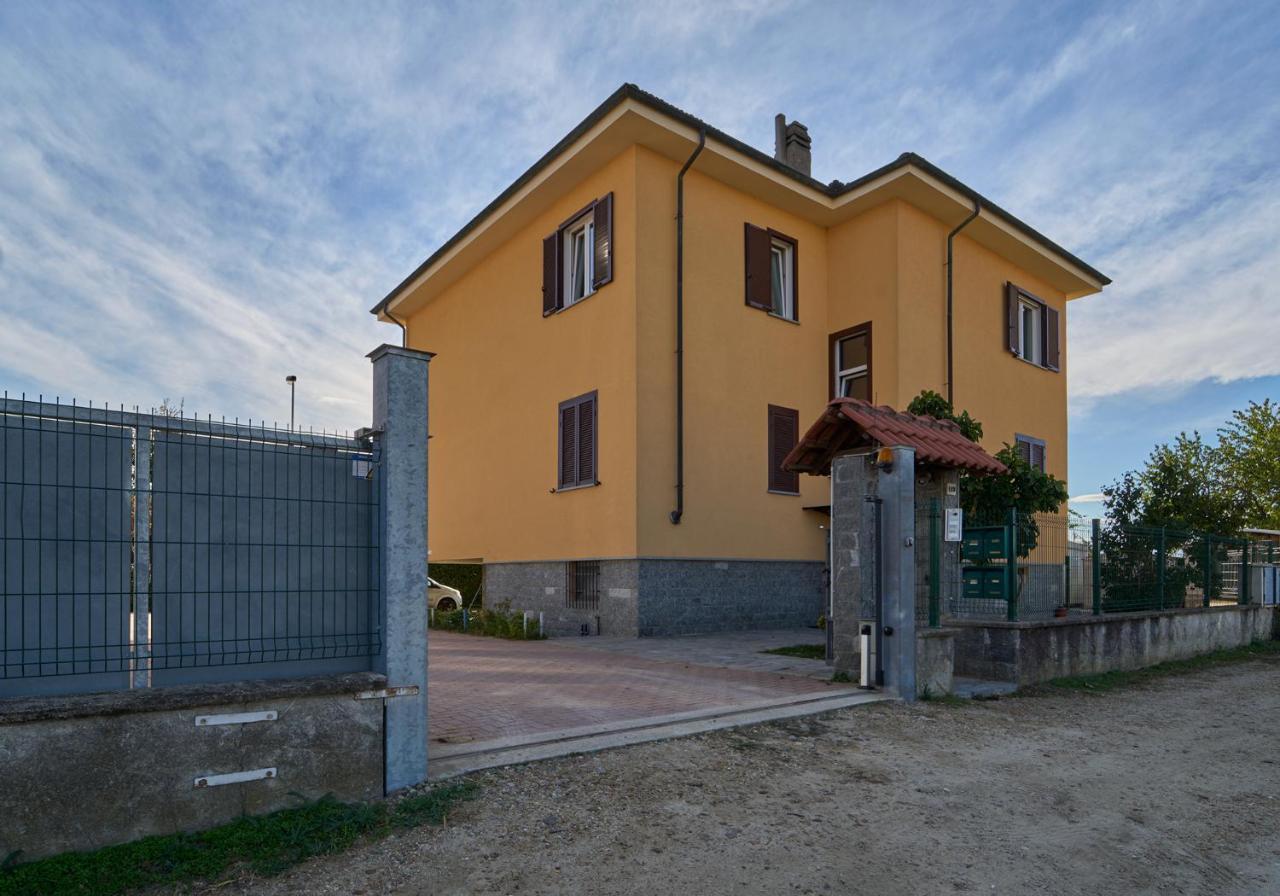 Appartamenti Sambuy Santena Buitenkant foto